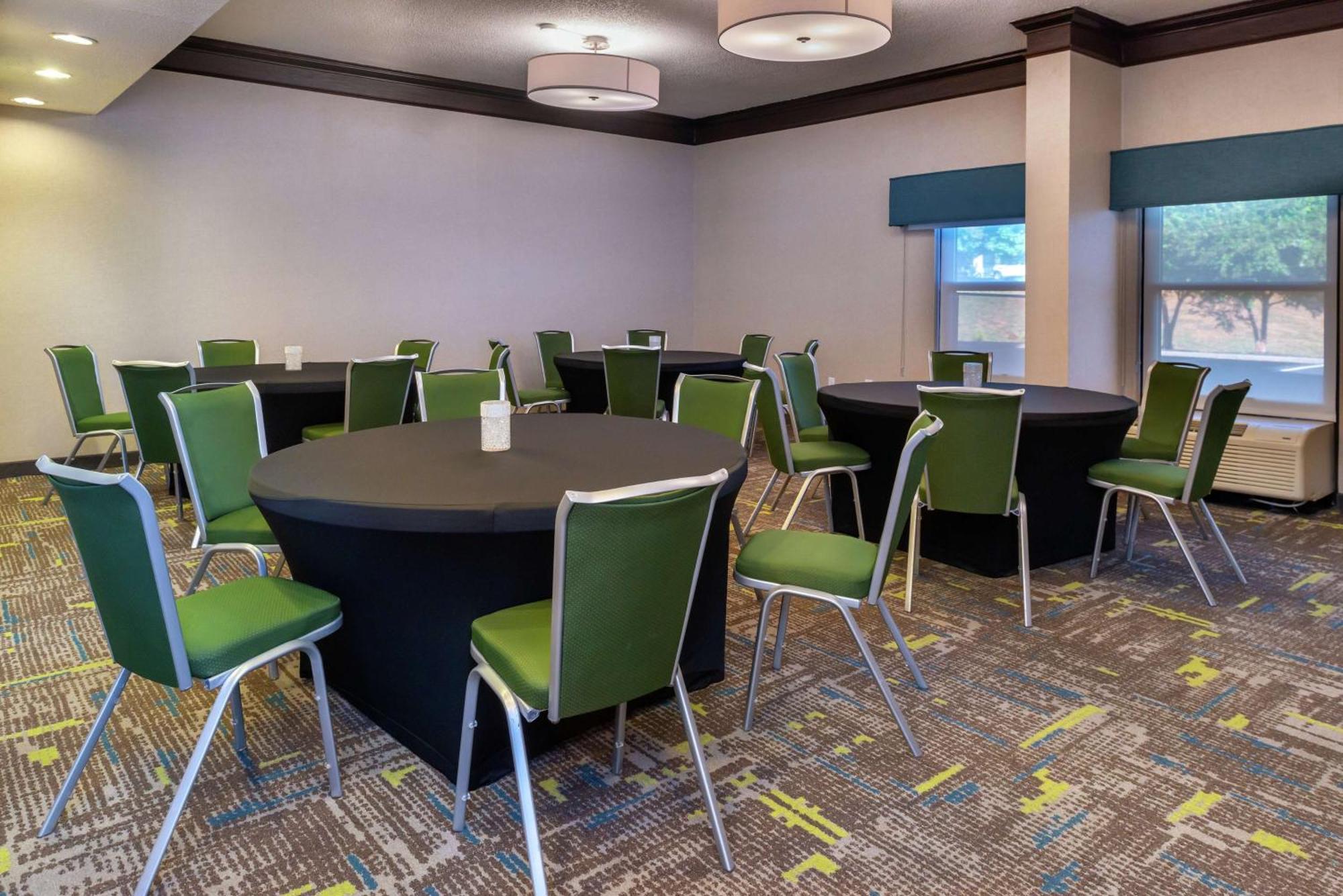 Hampton Inn Greensboro Airport Exteriér fotografie